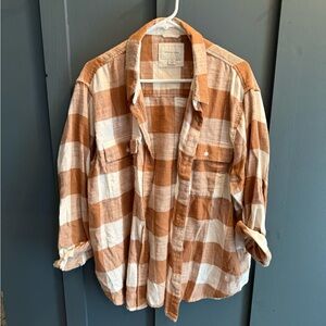 Women’s American Eagle Outfitters Brown and Cream Plaid Flannel Shirt